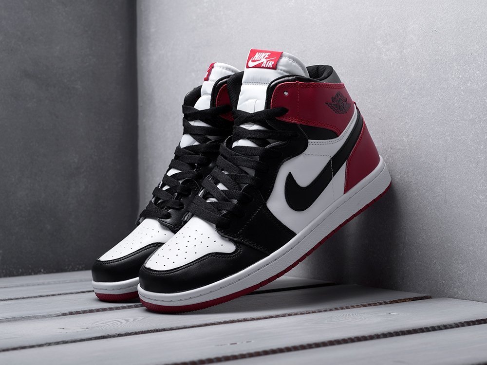 Air jordan 1 black and white best sale