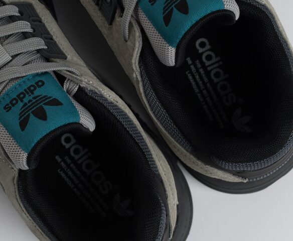 最新モデル Кроссовки Adidas ZX Torsion серые 44599 в Симферополе ロッド